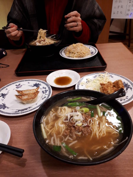 夜のラーメンとお酒 ダイエット 散歩 なかったことにしたい