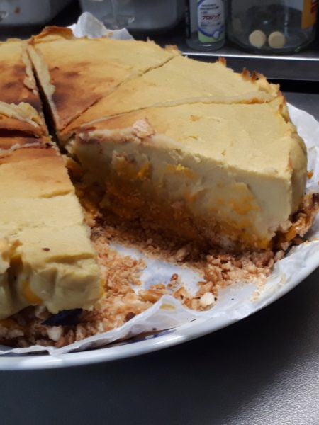 秋の味覚を楽しむクッキング 家庭菜園 サツマイモ カボチャ ケーキ くるみ サラダ 小豆 赤飯