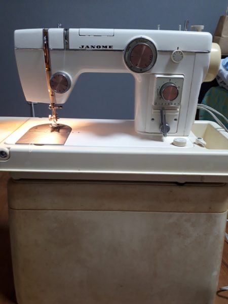 8ヶ月かかってようやく完成したエコバッグ(デカイ)　猫　シュール柄　簡単　頑丈