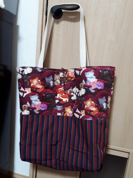 8ヶ月かかってようやく完成したエコバッグ(デカイ)　猫　シュール柄　簡単　頑丈