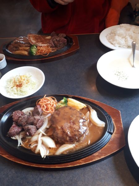 冬の穏やかな休日【久しぶりの夫婦デートと雪の日曜日】