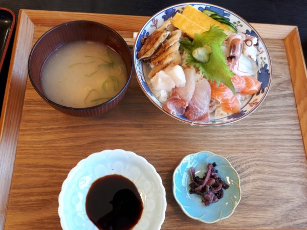 梅の花と海を見に。久しぶりの3人でドライブ。たつの市三津　綾部山梅林　世界の梅公園