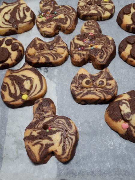 ハッピーバースデー旦那2026
アイスボックスクッキー　サビ猫　お尻　オシアナ　肉球　くま　シロクマ